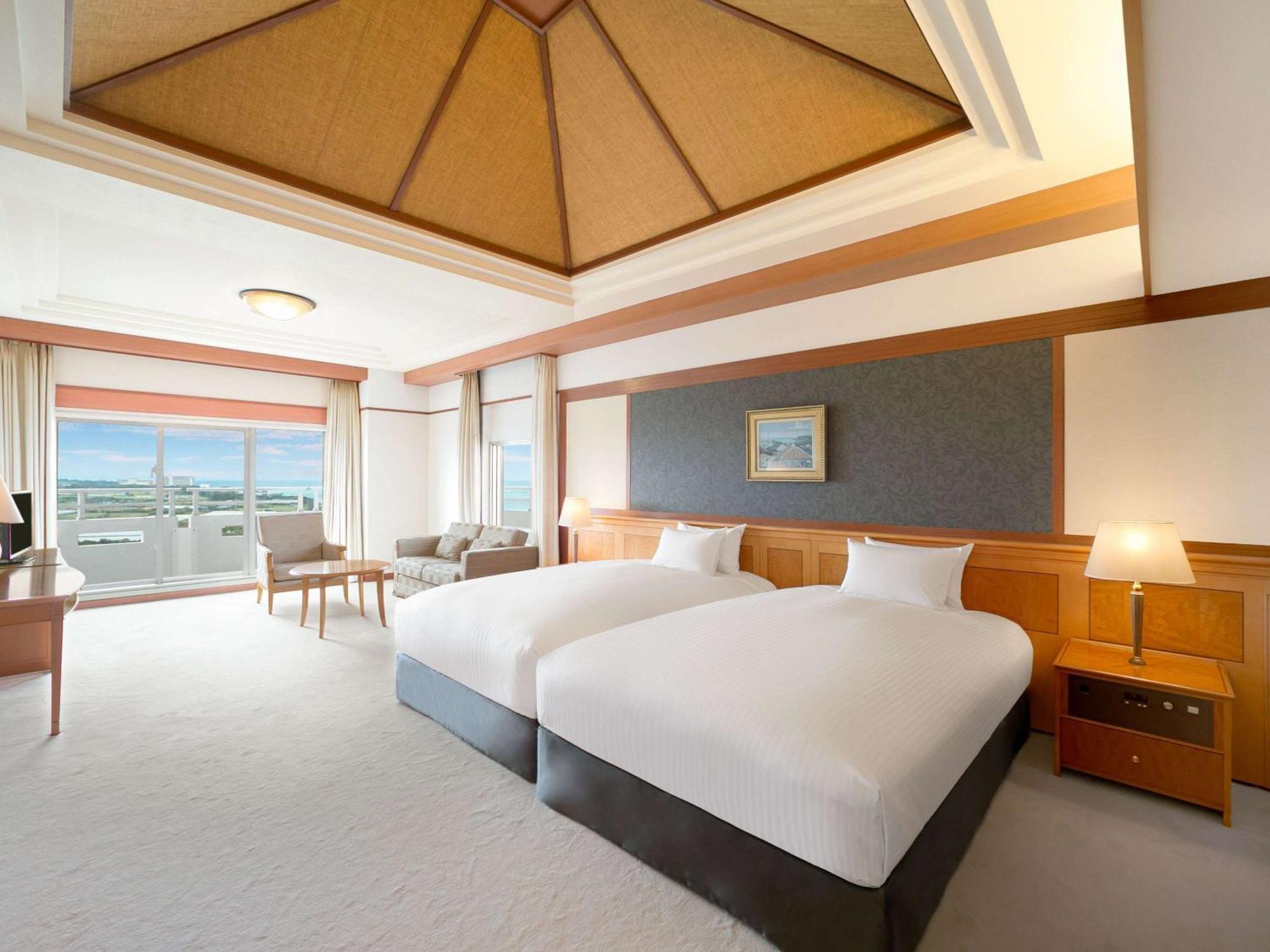 Grand Mercure Okinawa Cape Zanpa Resort Yomitan Bagian luar foto