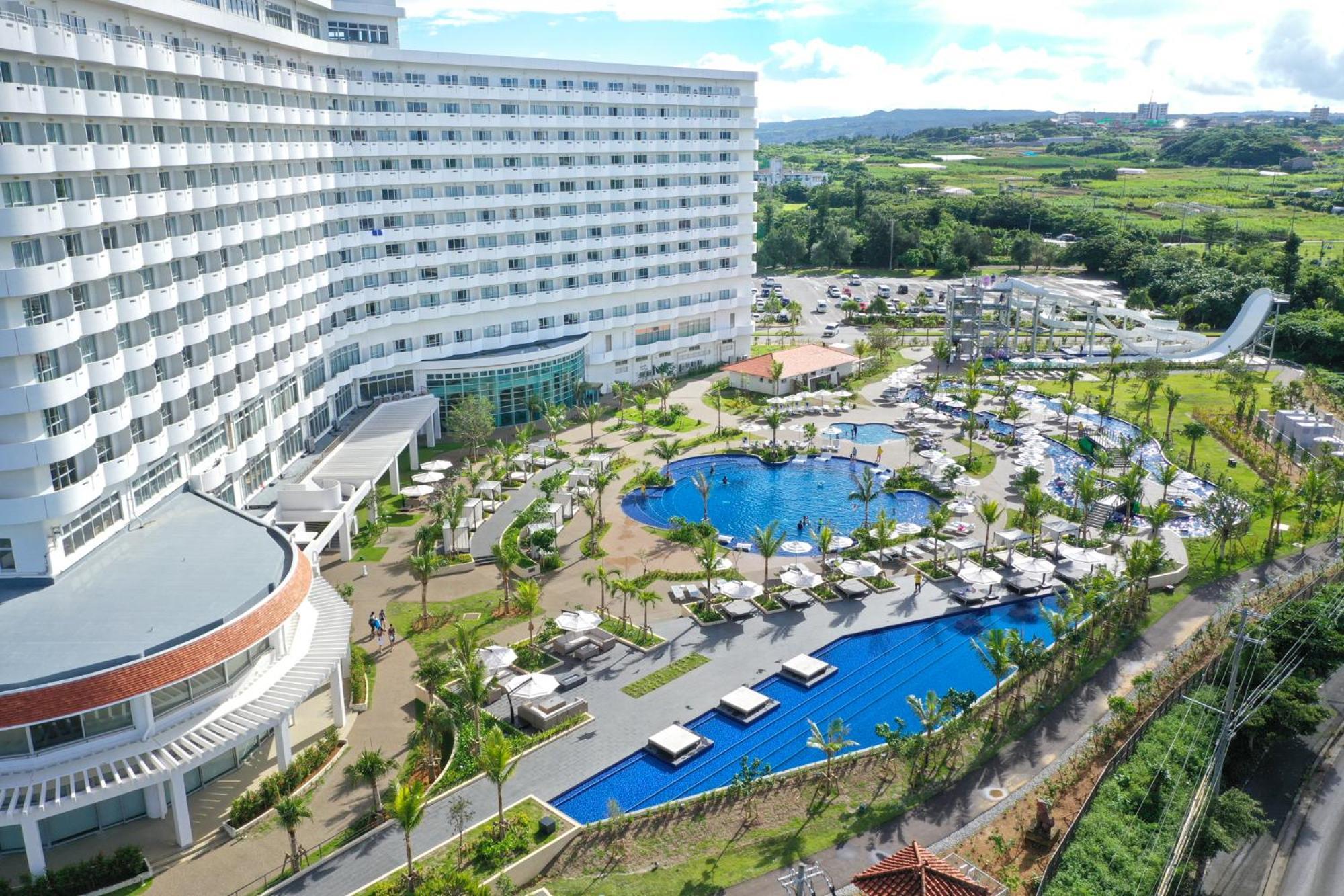Grand Mercure Okinawa Cape Zanpa Resort Yomitan Bagian luar foto