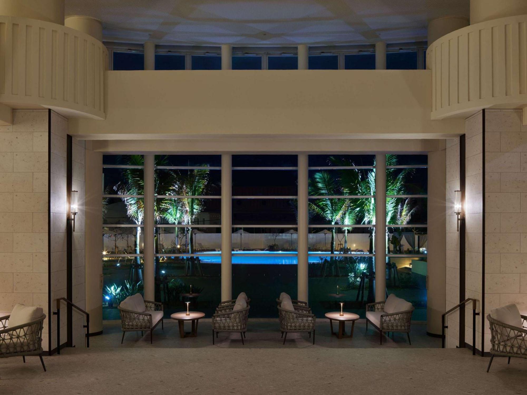Grand Mercure Okinawa Cape Zanpa Resort Yomitan Bagian luar foto