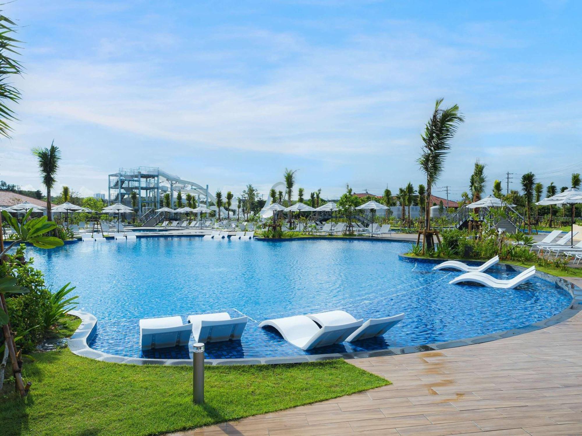 Grand Mercure Okinawa Cape Zanpa Resort Yomitan Bagian luar foto